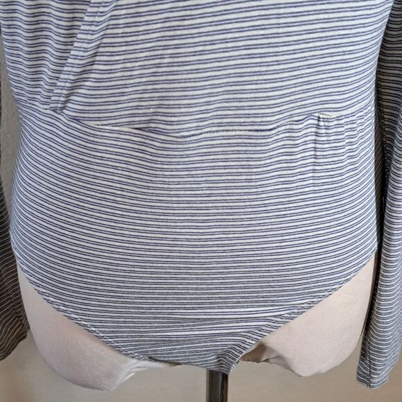 H & M Bodysuit Size L Blue White Striped Wrap Style Deep V-Neck Long Sleeve - Picture 3 of 10